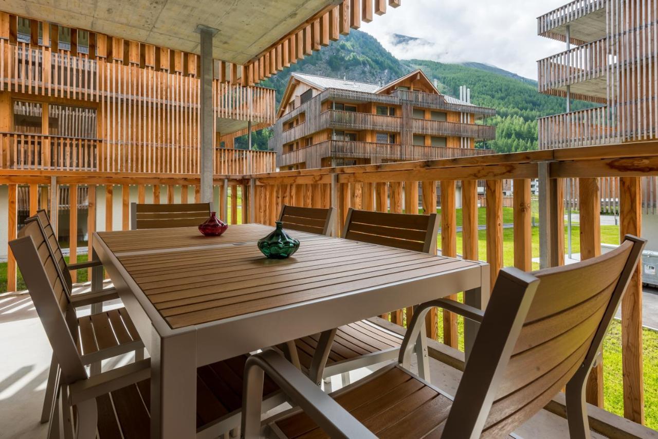 Montela Apartments - Haus C Saas-Grund Buitenkant foto